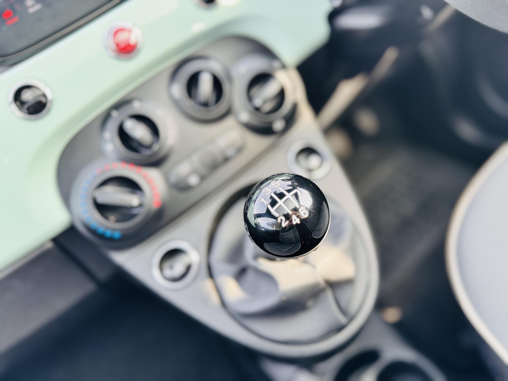 Fiat 500 1.0 MHEV Lounge Hatchback 3dr Petrol Manual Euro 6 (s/s) (70 bhp)