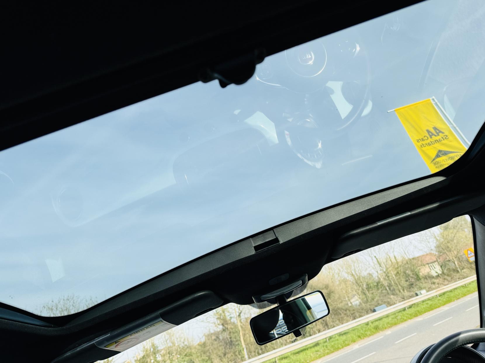 Fiat 500 1.0 MHEV Lounge Hatchback 3dr Petrol Manual Euro 6 (s/s) (70 bhp)