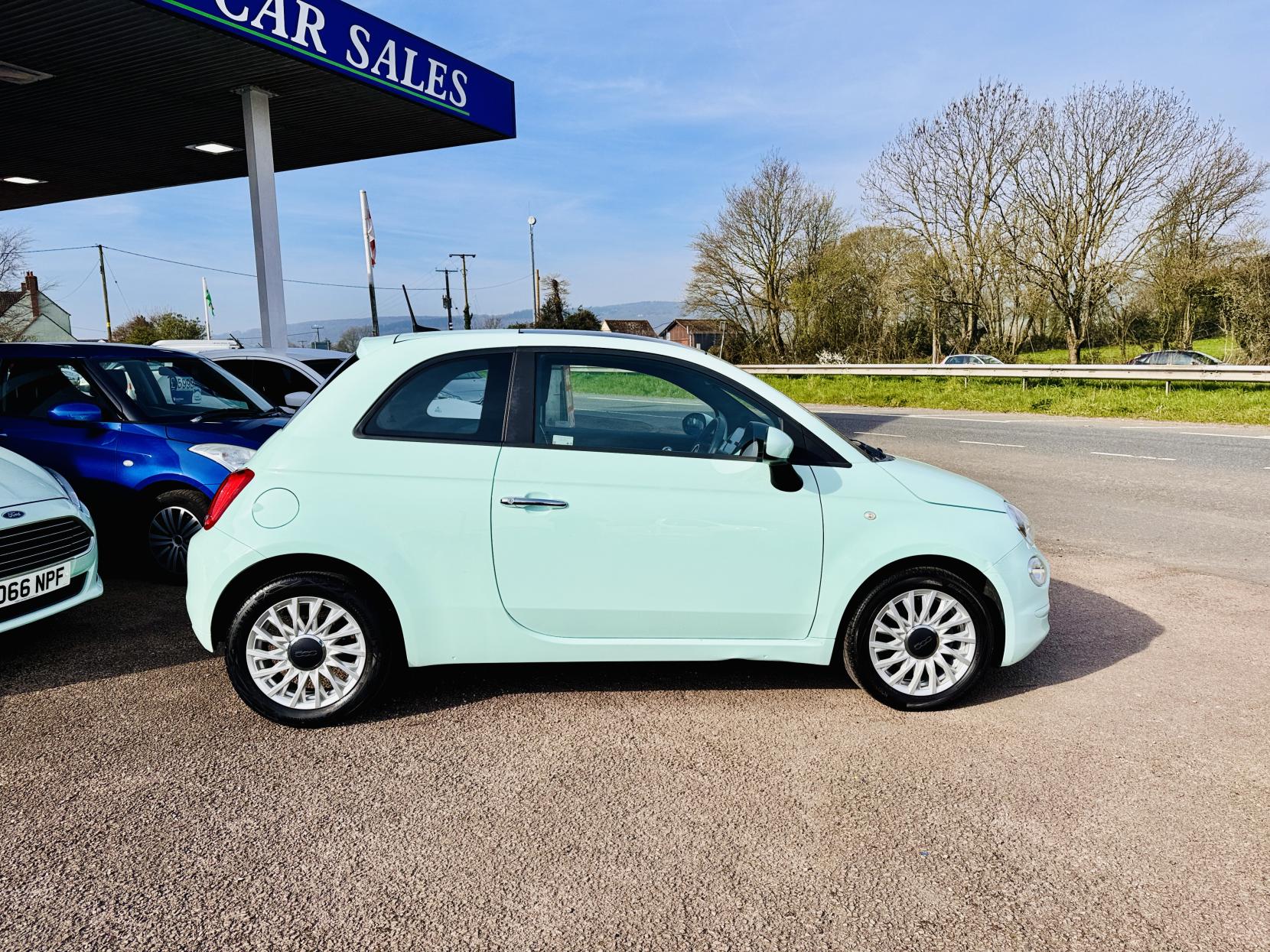 Fiat 500 1.0 MHEV Lounge Hatchback 3dr Petrol Manual Euro 6 (s/s) (70 bhp)