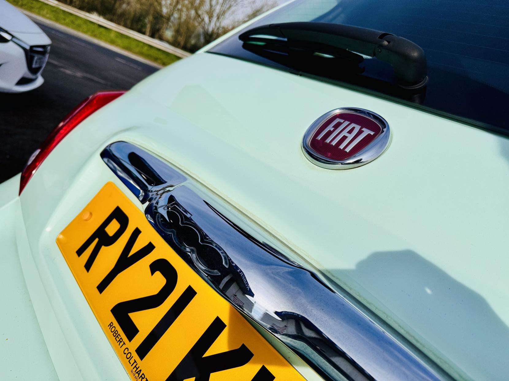 Fiat 500 1.0 MHEV Lounge Hatchback 3dr Petrol Manual Euro 6 (s/s) (70 bhp)