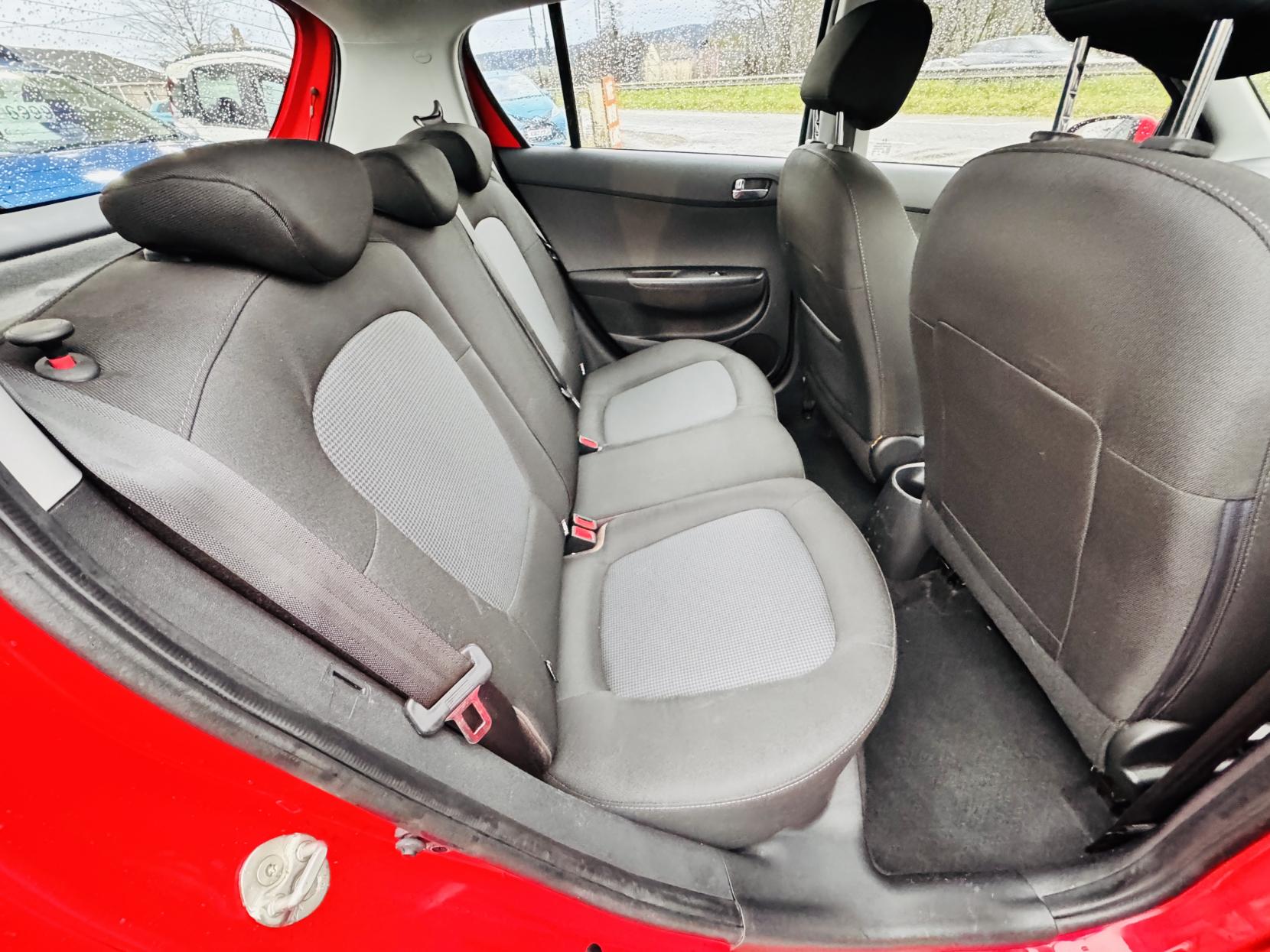 Hyundai i20 1.2 Active Hatchback 5dr Petrol Manual Euro 5 (85 bhp)