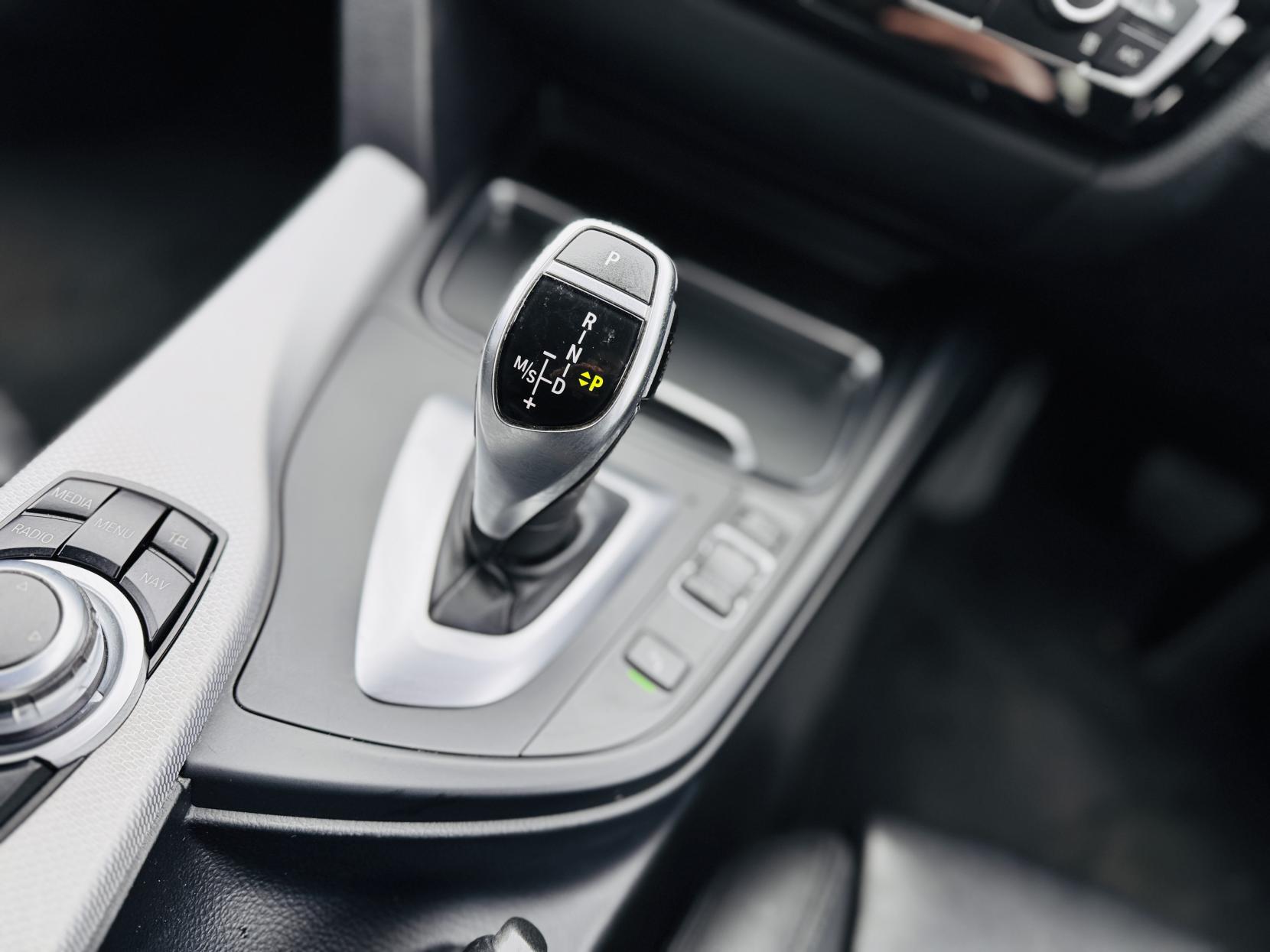 BMW 3 Series 2.0 320d M Sport Touring 5dr Diesel Auto Euro 6 (s/s) (190 ps)