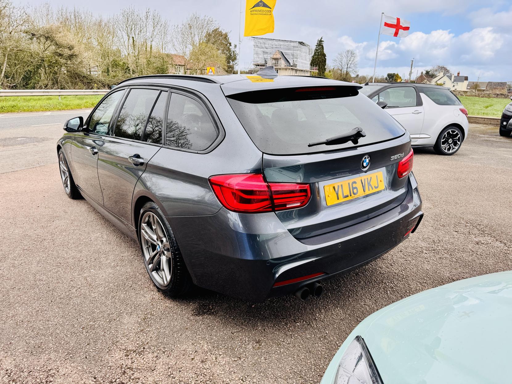 BMW 3 Series 2.0 320d M Sport Touring 5dr Diesel Auto Euro 6 (s/s) (190 ps)