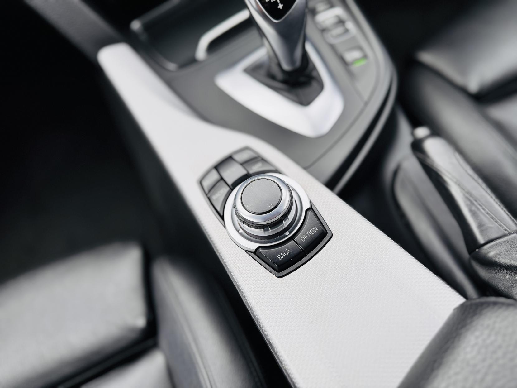 BMW 3 Series 2.0 320d M Sport Touring 5dr Diesel Auto Euro 6 (s/s) (190 ps)