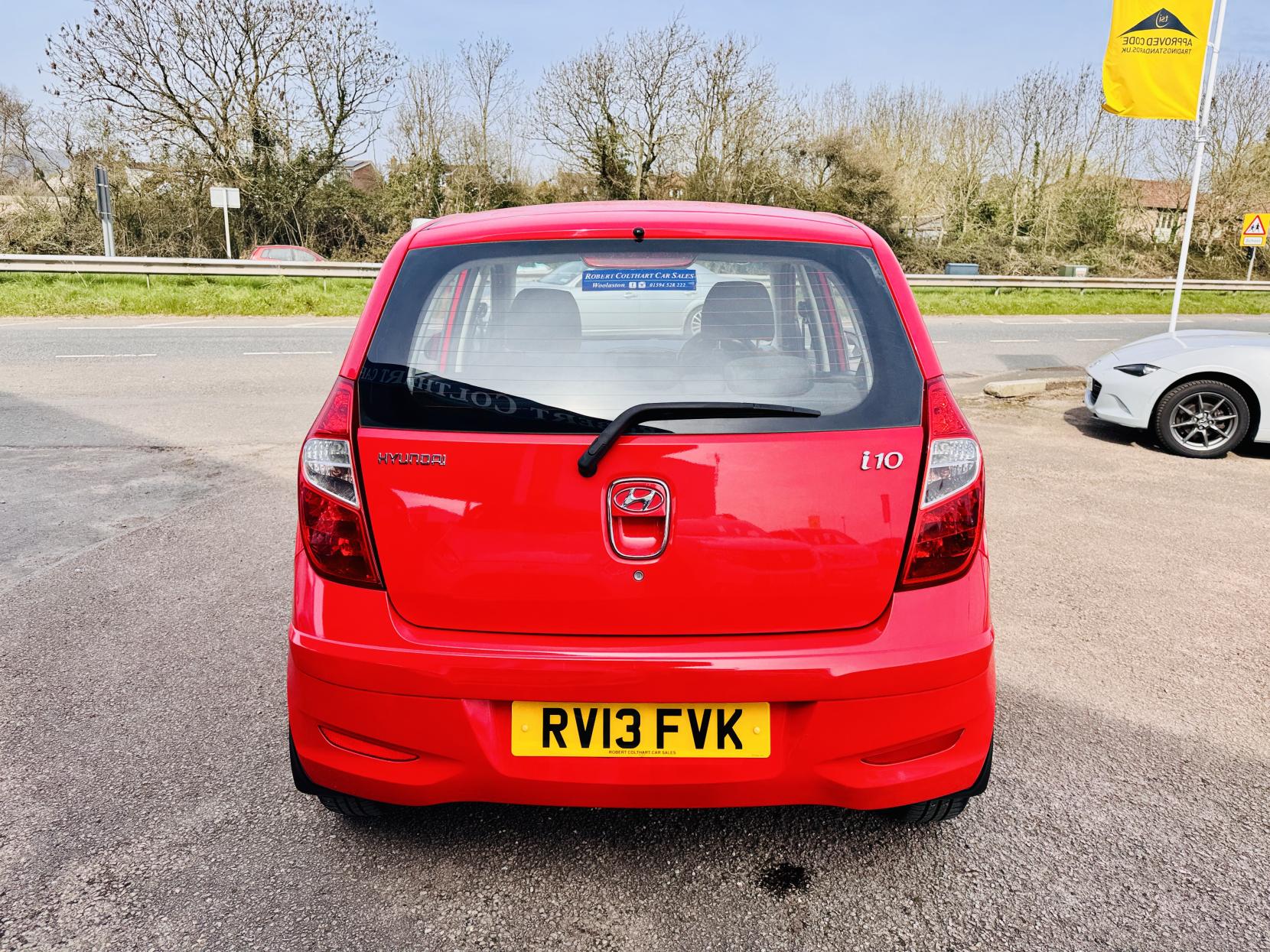 Hyundai i10 1.2 Classic Hatchback 5dr Petrol Manual Euro 5 (85 bhp)