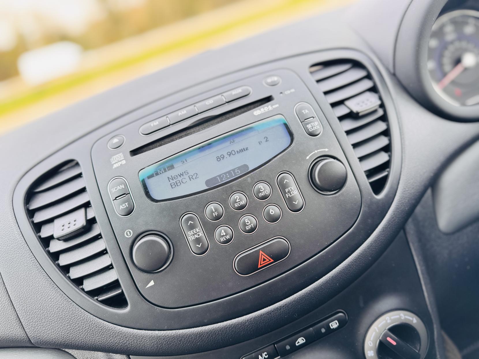 Hyundai i10 1.2 Classic Hatchback 5dr Petrol Manual Euro 5 (85 bhp)