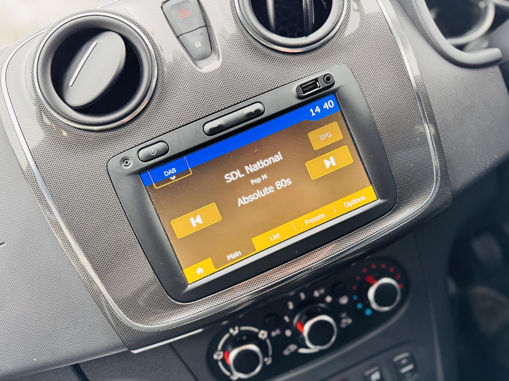 Dacia Sandero Stepway 0.9 TCe Comfort Hatchback 5dr Petrol Manual Euro 6 (s/s) (90 ps)