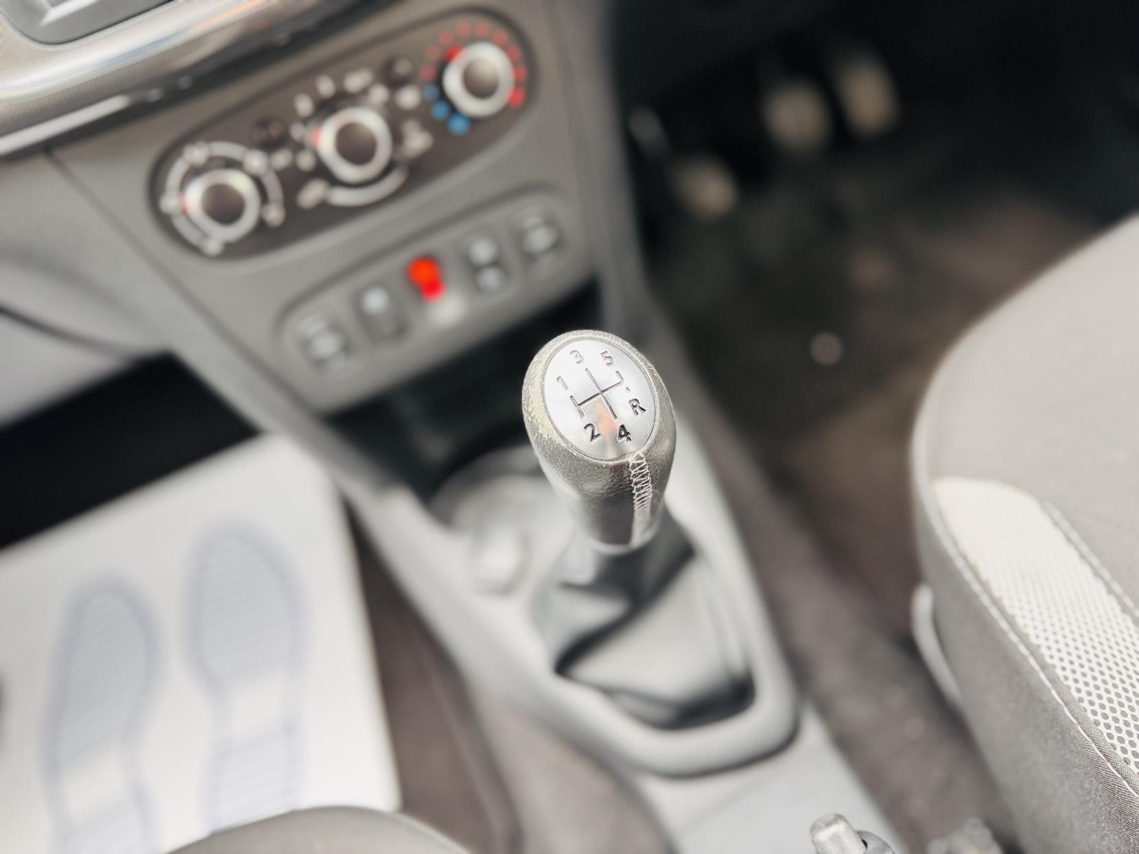 Dacia Sandero Stepway 0.9 TCe Comfort Hatchback 5dr Petrol Manual Euro 6 (s/s) (90 ps)