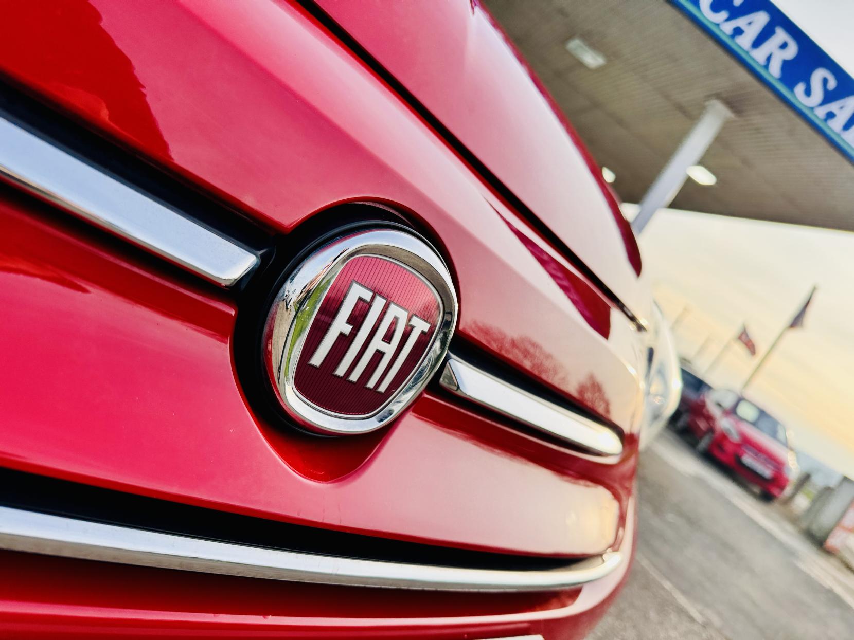 Fiat 500 1.0 MHEV Dolcevita Hatchback 3dr Petrol Manual Euro 6 (s/s) (70 bhp)