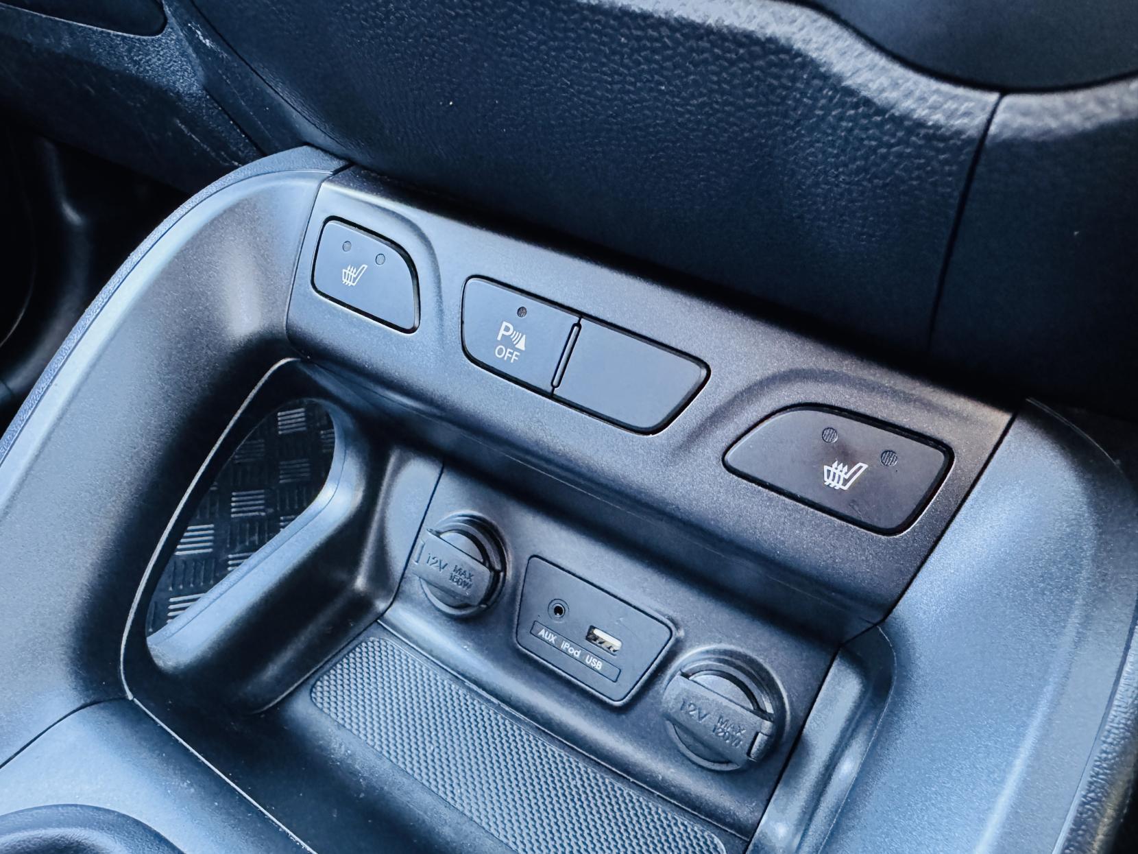 Hyundai ix35 1.6 GDi SE SUV 5dr Petrol Manual Euro 5 (Nav) (135 ps)