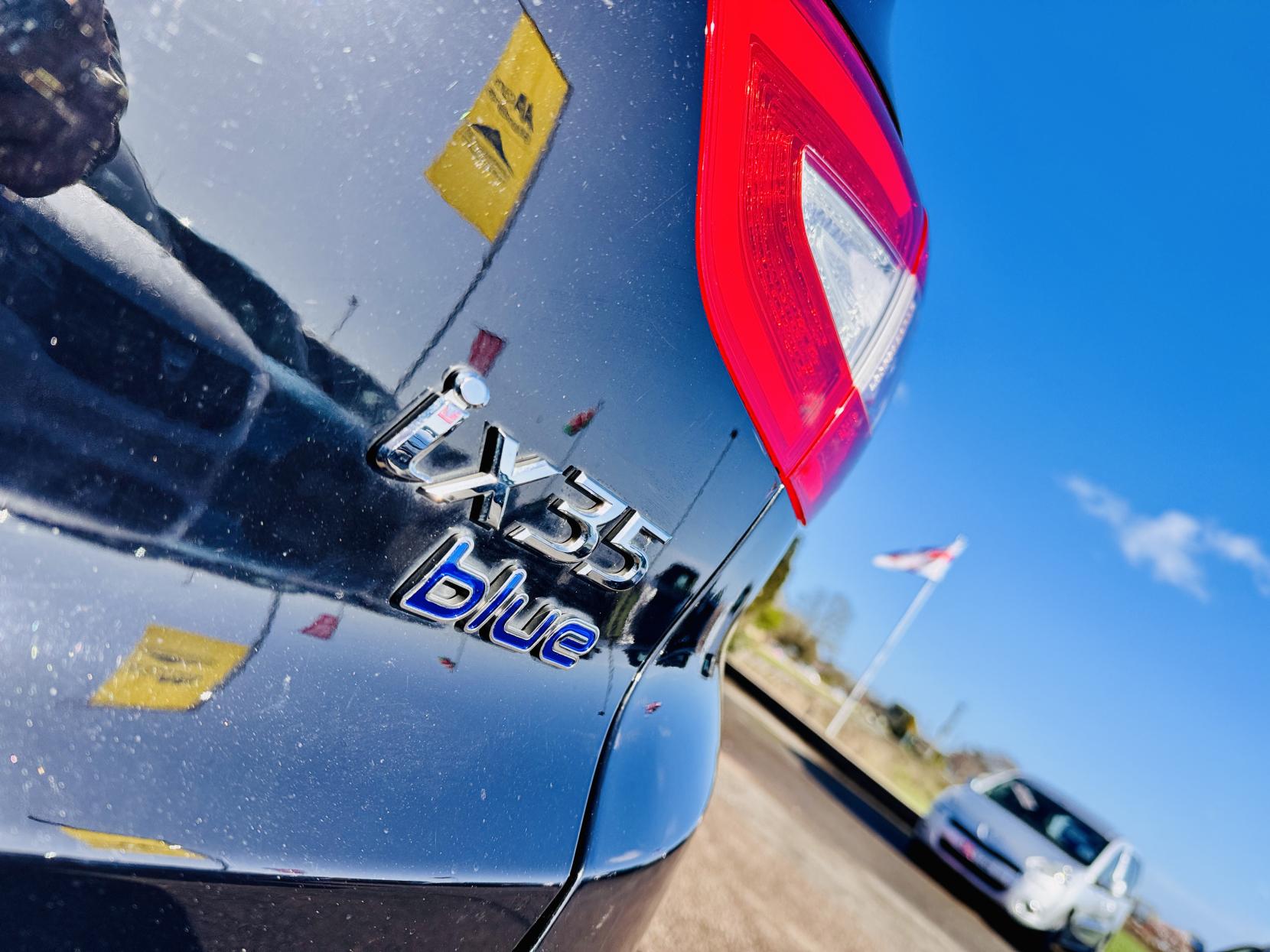 Hyundai ix35 1.6 GDi SE SUV 5dr Petrol Manual Euro 5 (Nav) (135 ps)