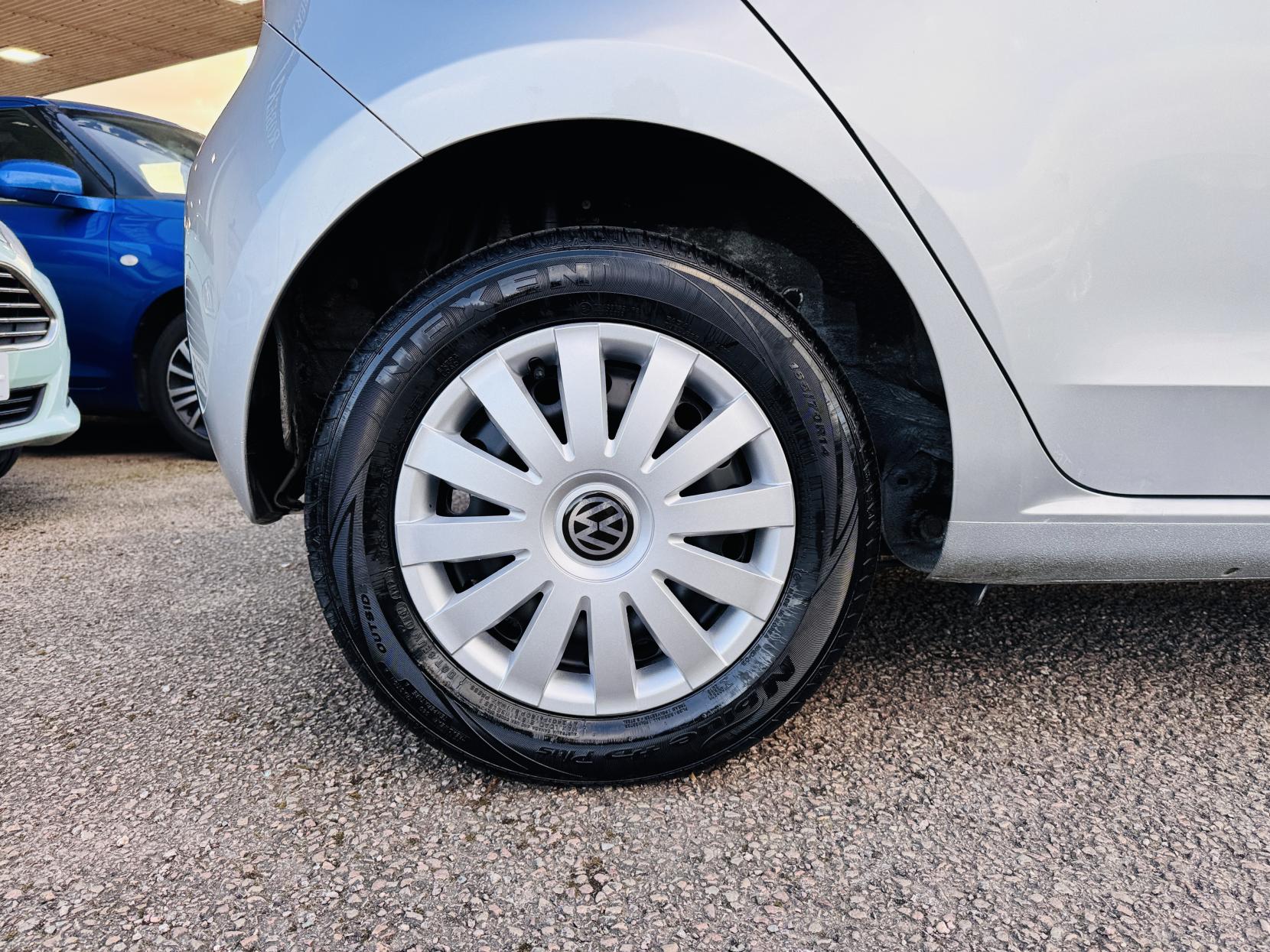 Volkswagen up! 1.0 Move up! Hatchback 5dr Petrol Manual Euro 5 (60 ps)