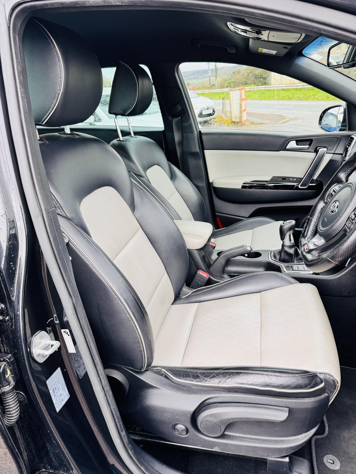 Kia Sportage 1.6 T-GDi GT-Line SUV 5dr Petrol Manual AWD Euro 6 (174 bhp)