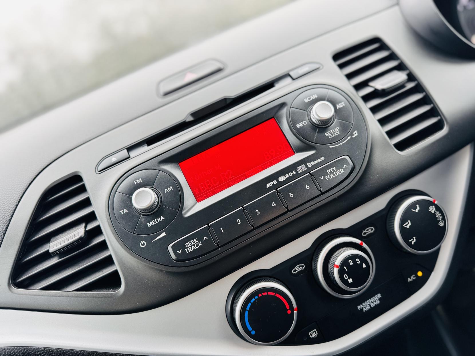 Kia Picanto 1.25 2 Hatchback 5dr Petrol Auto Euro 5 (84 bhp)