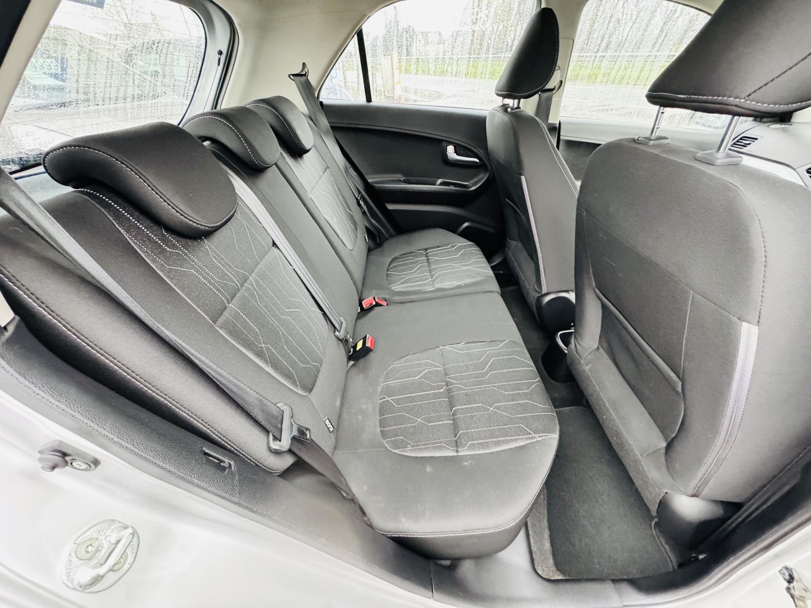 Kia Picanto 1.25 2 Hatchback 5dr Petrol Auto Euro 5 (84 bhp)