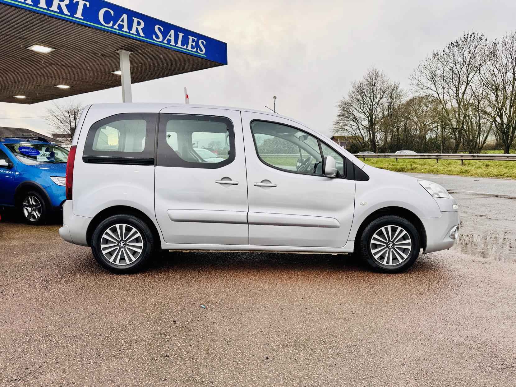 Peugeot Partner Tepee 1.6 HDi Tepee S MPV 5dr Diesel EGC (s/s) (125 g/km, 92 bhp)