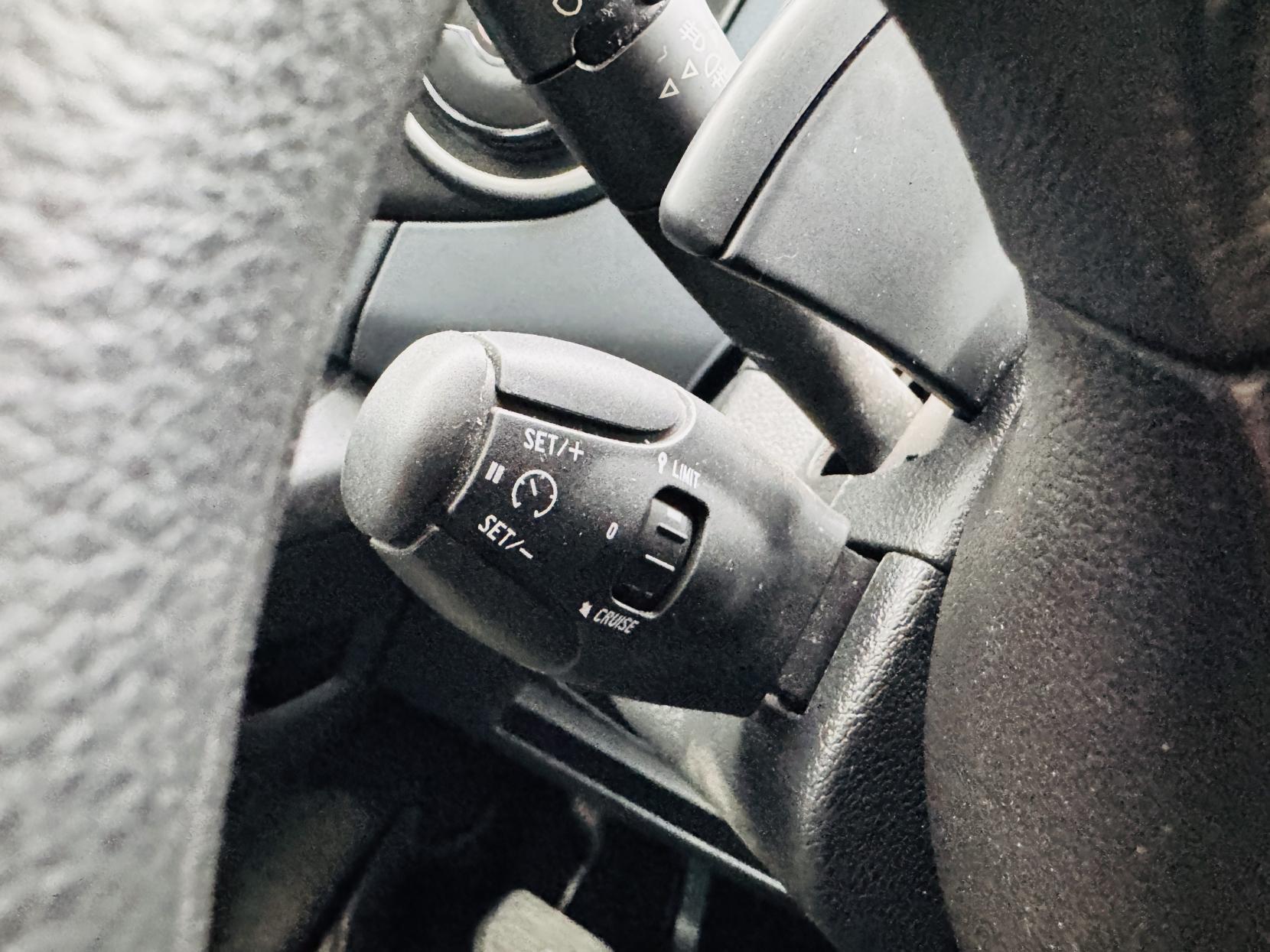 Peugeot Partner Tepee 1.6 HDi Tepee S MPV 5dr Diesel EGC (s/s) (125 g/km, 92 bhp)