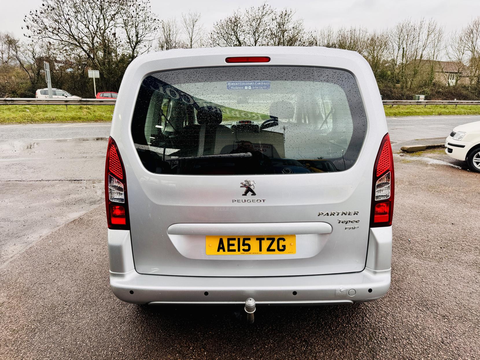 Peugeot Partner Tepee 1.6 HDi Tepee S MPV 5dr Diesel EGC (s/s) (125 g/km, 92 bhp)