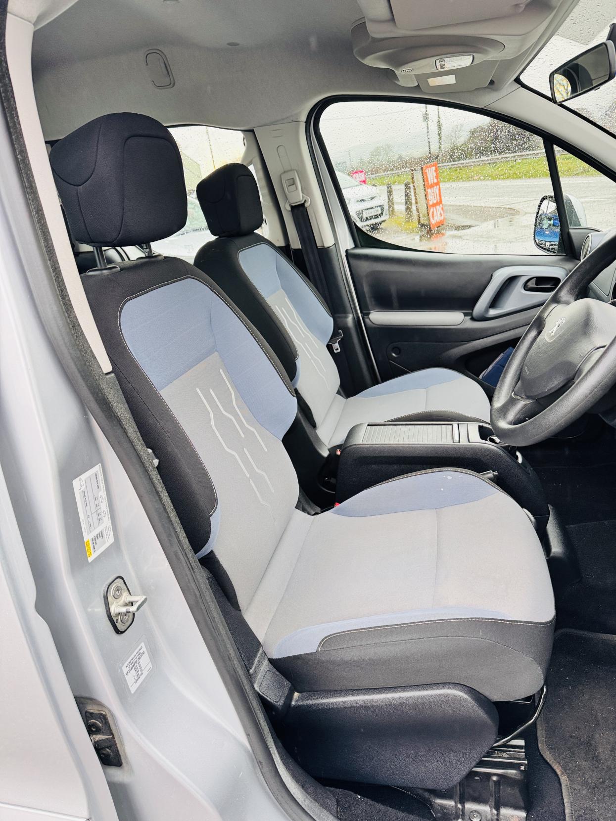 Peugeot Partner Tepee 1.6 HDi Tepee S MPV 5dr Diesel EGC (s/s) (125 g/km, 92 bhp)