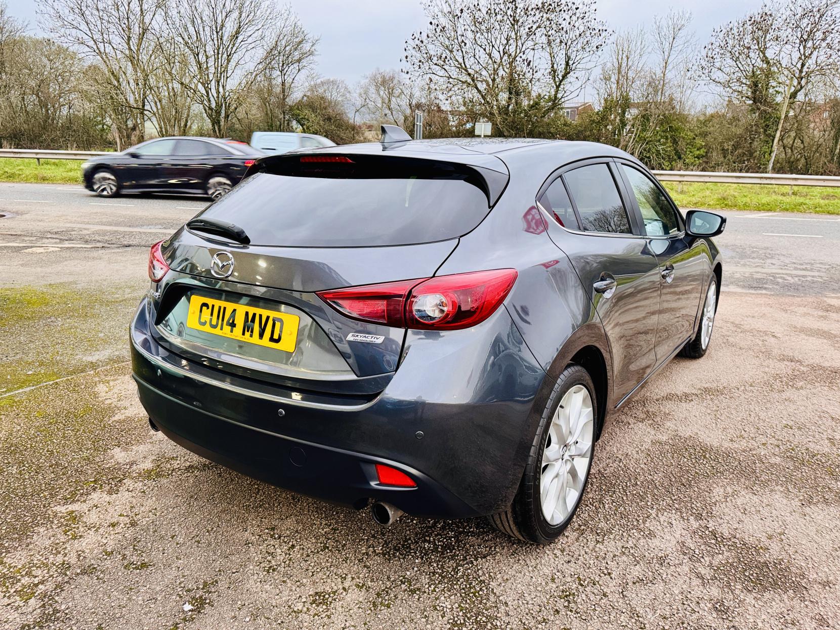 Mazda Mazda3 2.0 SKYACTIV-G Sport Nav Hatchback 5dr Petrol Manual Euro 5 (s/s) (165 ps)