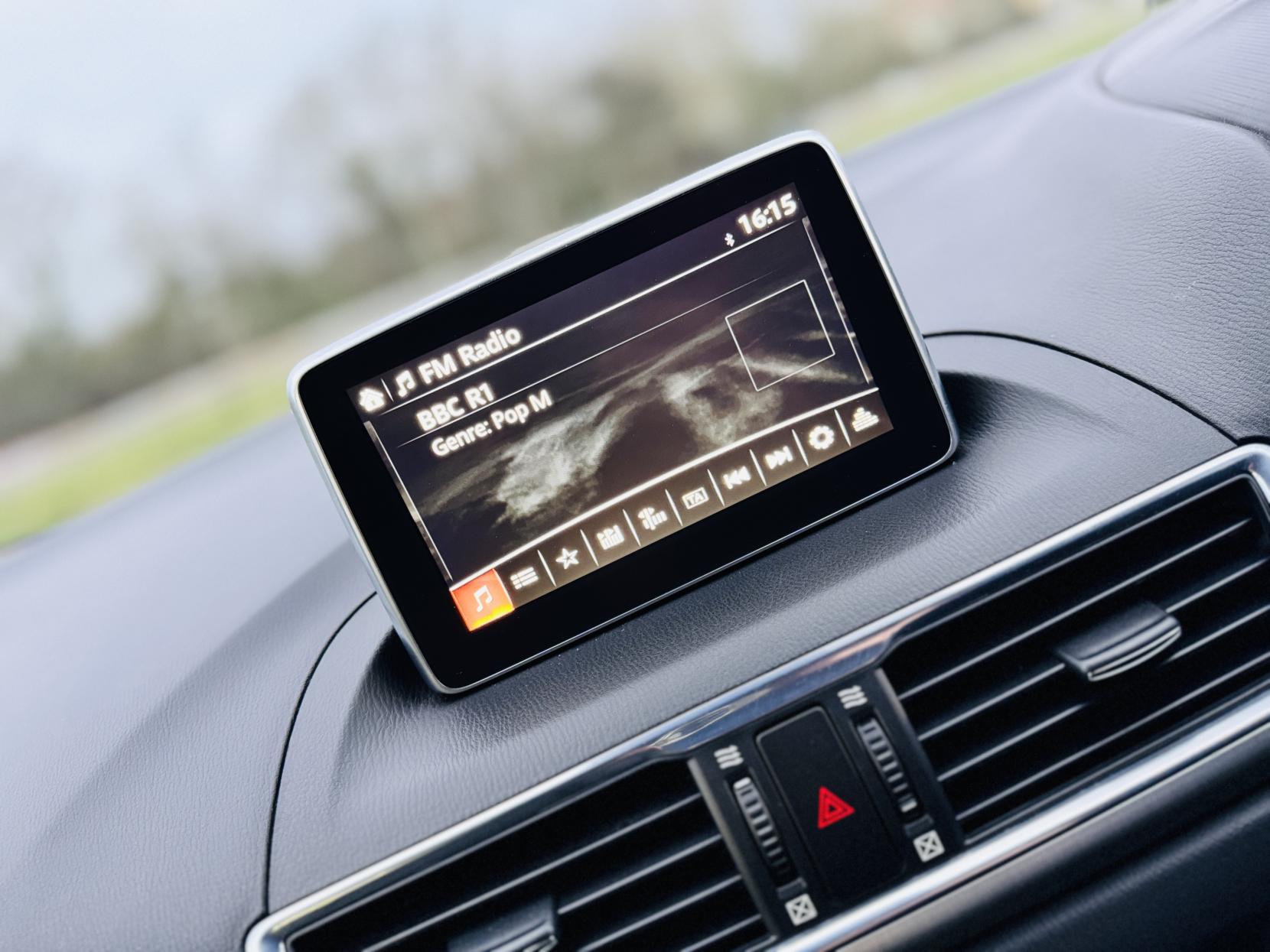 Mazda Mazda3 2.0 SKYACTIV-G Sport Nav Hatchback 5dr Petrol Manual Euro 5 (s/s) (165 ps)