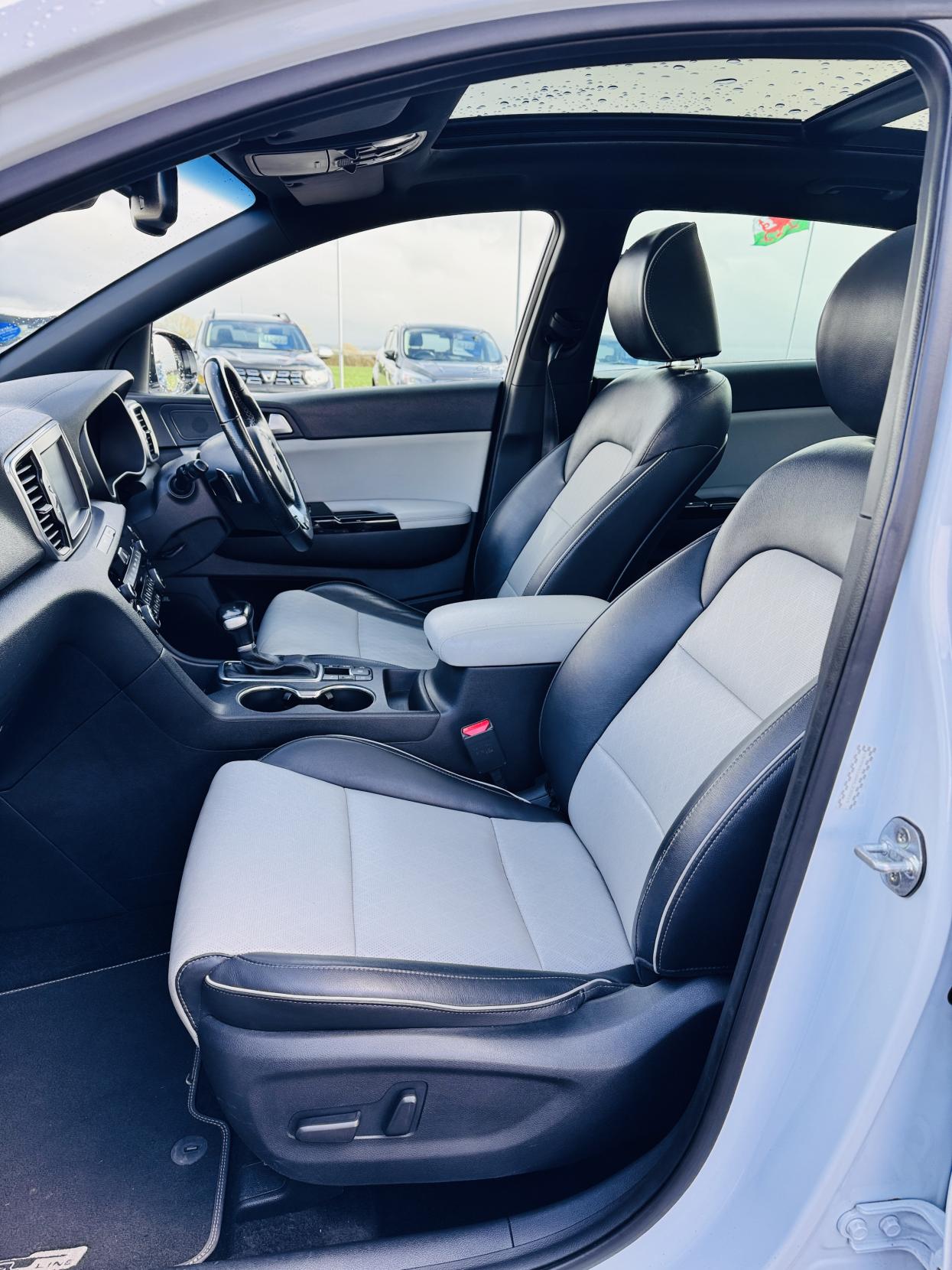 Kia Sportage 1.6 T-GDi GT-Line S SUV 5dr Petrol DCT AWD Euro 6 (174 bhp)