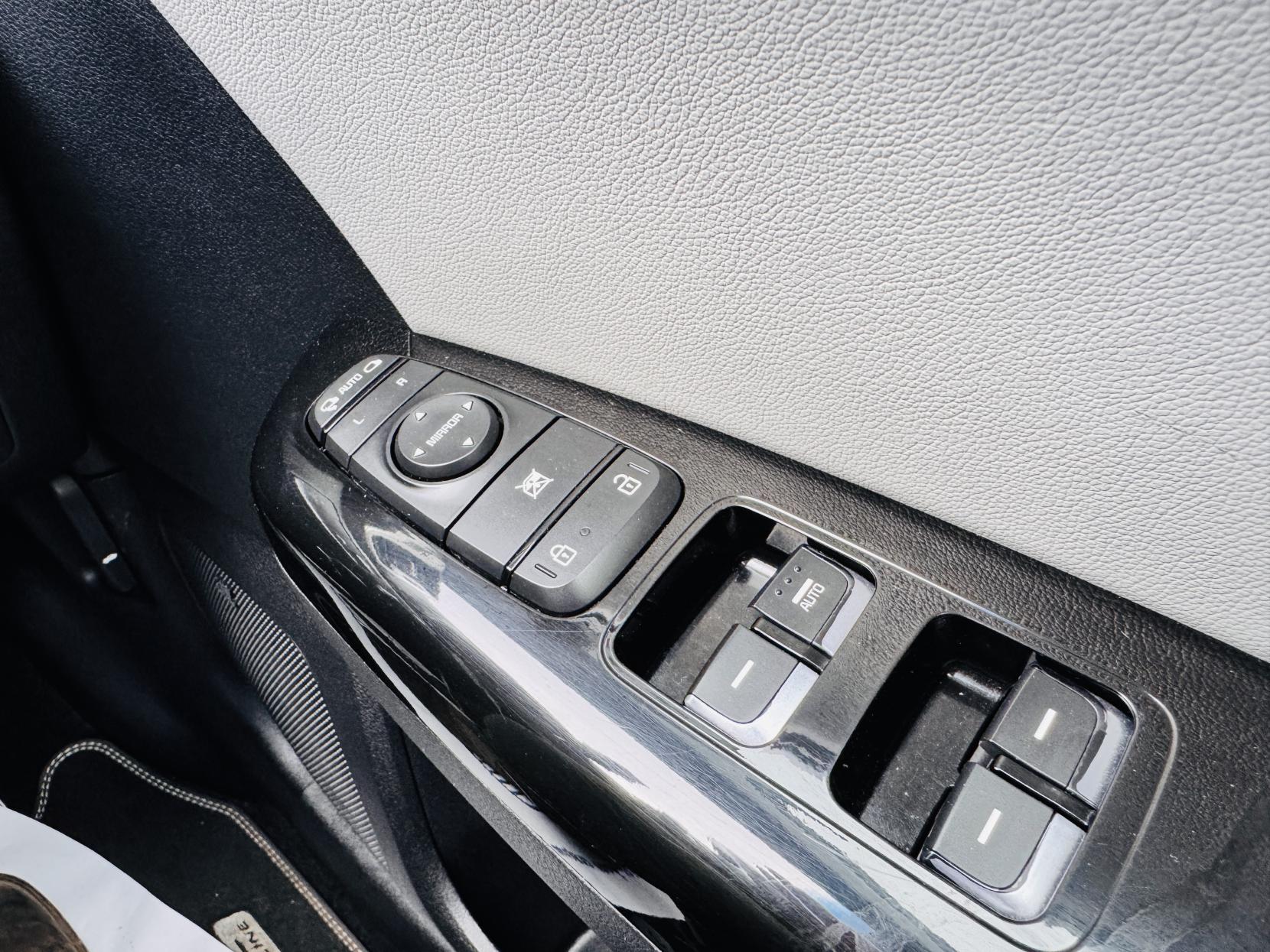 Kia Sportage 1.6 T-GDi GT-Line S SUV 5dr Petrol DCT AWD Euro 6 (174 bhp)