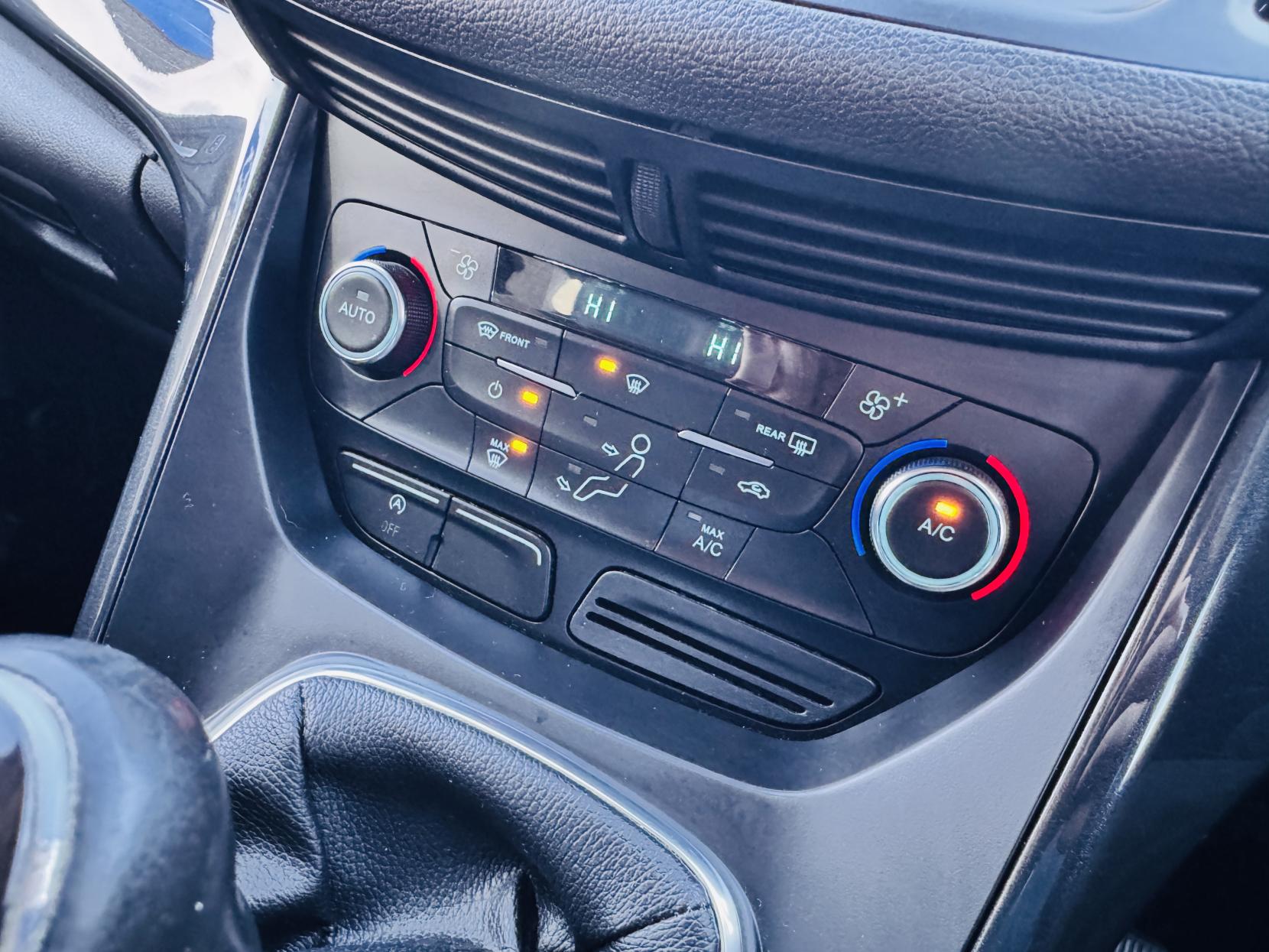 Ford Kuga 2.0 TDCi Titanium SUV 5dr Diesel Manual AWD Euro 6 (s/s) (180 ps)