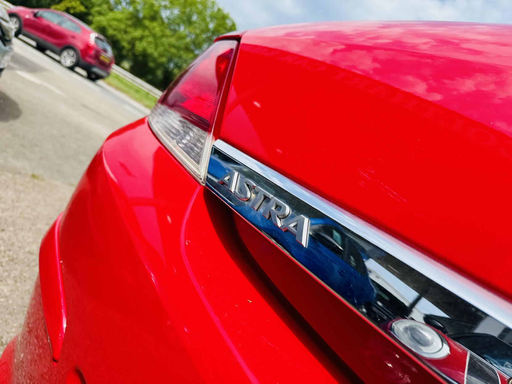 Vauxhall Astra 1.6i TwinAir Air Twin Top 2dr Petrol Manual (163 g/km, 113 bhp)