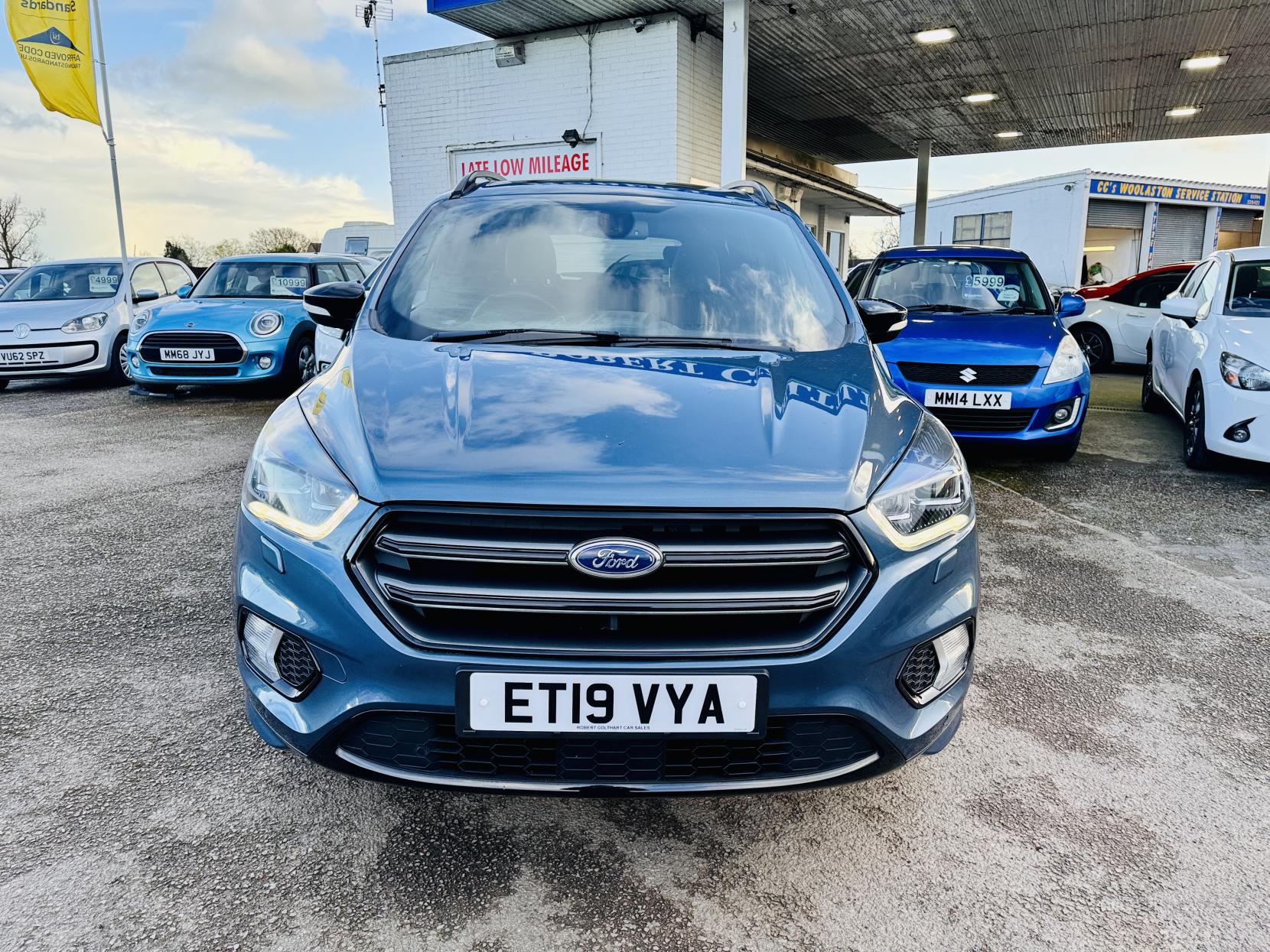 Ford Kuga 2.0 TDCi EcoBlue ST-Line Edition SUV 5dr Diesel Powershift AWD Euro 6 (s/s) (180 ps)