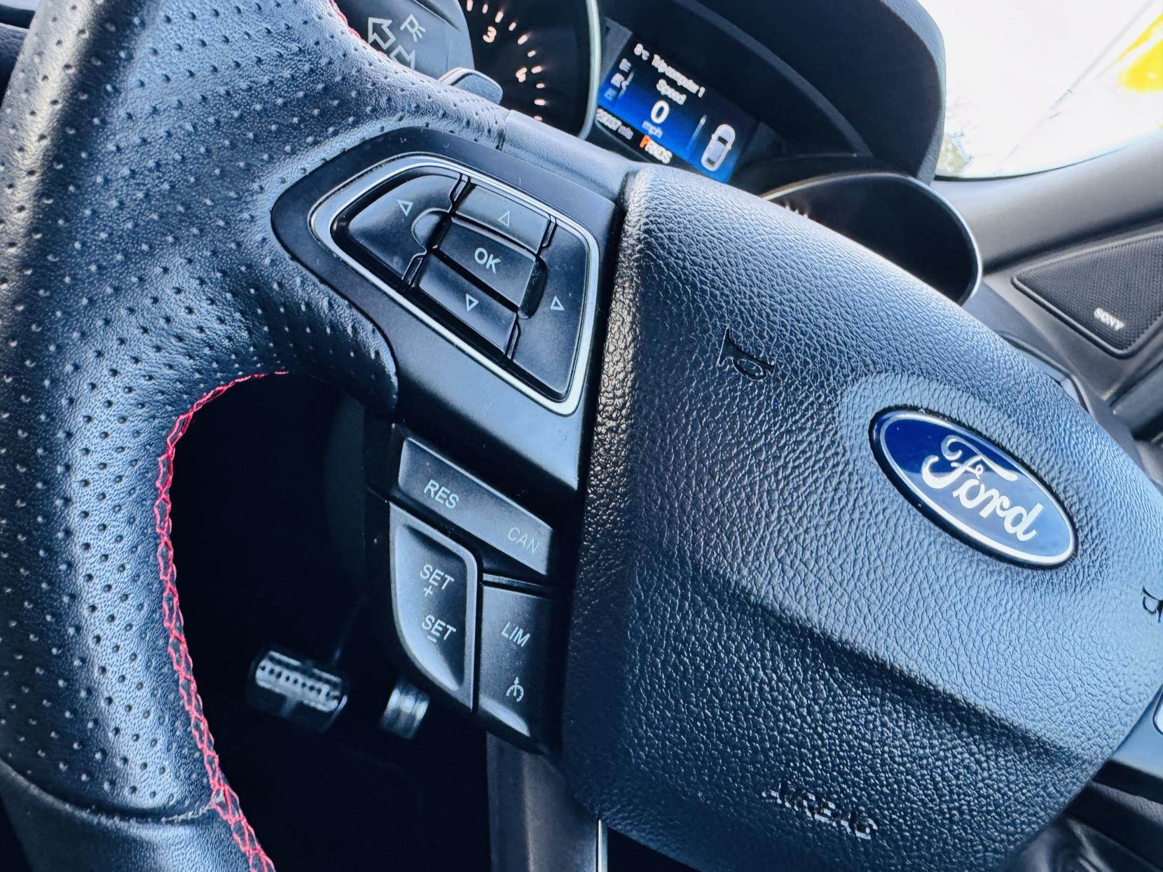 Ford Kuga 2.0 TDCi EcoBlue ST-Line Edition SUV 5dr Diesel Powershift AWD Euro 6 (s/s) (180 ps)