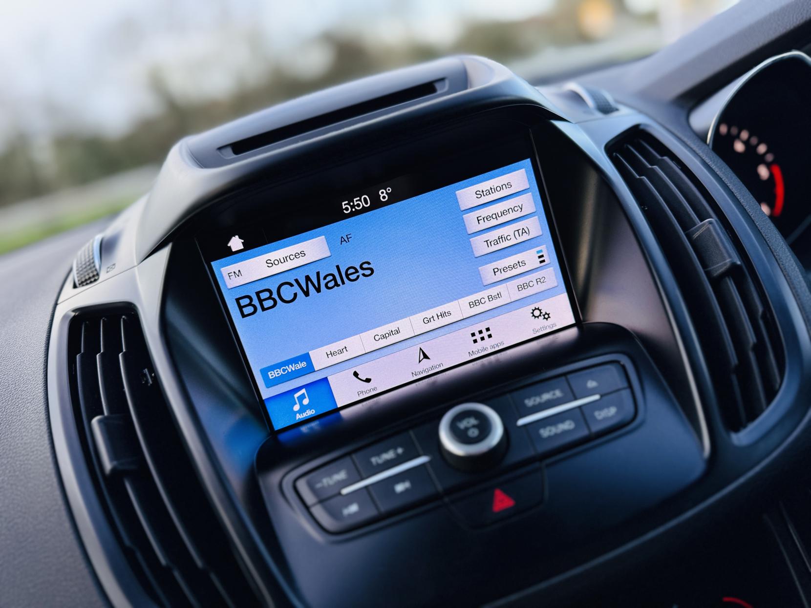 Ford Kuga 2.0 TDCi EcoBlue ST-Line Edition SUV 5dr Diesel Powershift AWD Euro 6 (s/s) (180 ps)