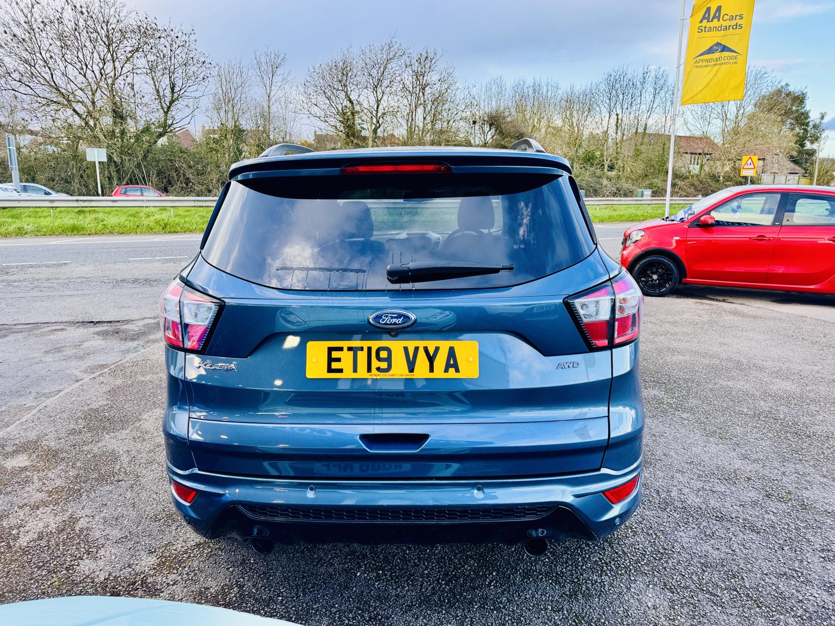 Ford Kuga 2.0 TDCi EcoBlue ST-Line Edition SUV 5dr Diesel Powershift AWD Euro 6 (s/s) (180 ps)