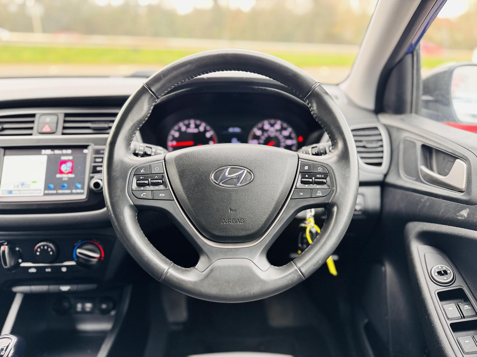 Hyundai i20 1.2 Play Hatchback 5dr Petrol Manual Euro 6 (s/s) (84 ps)