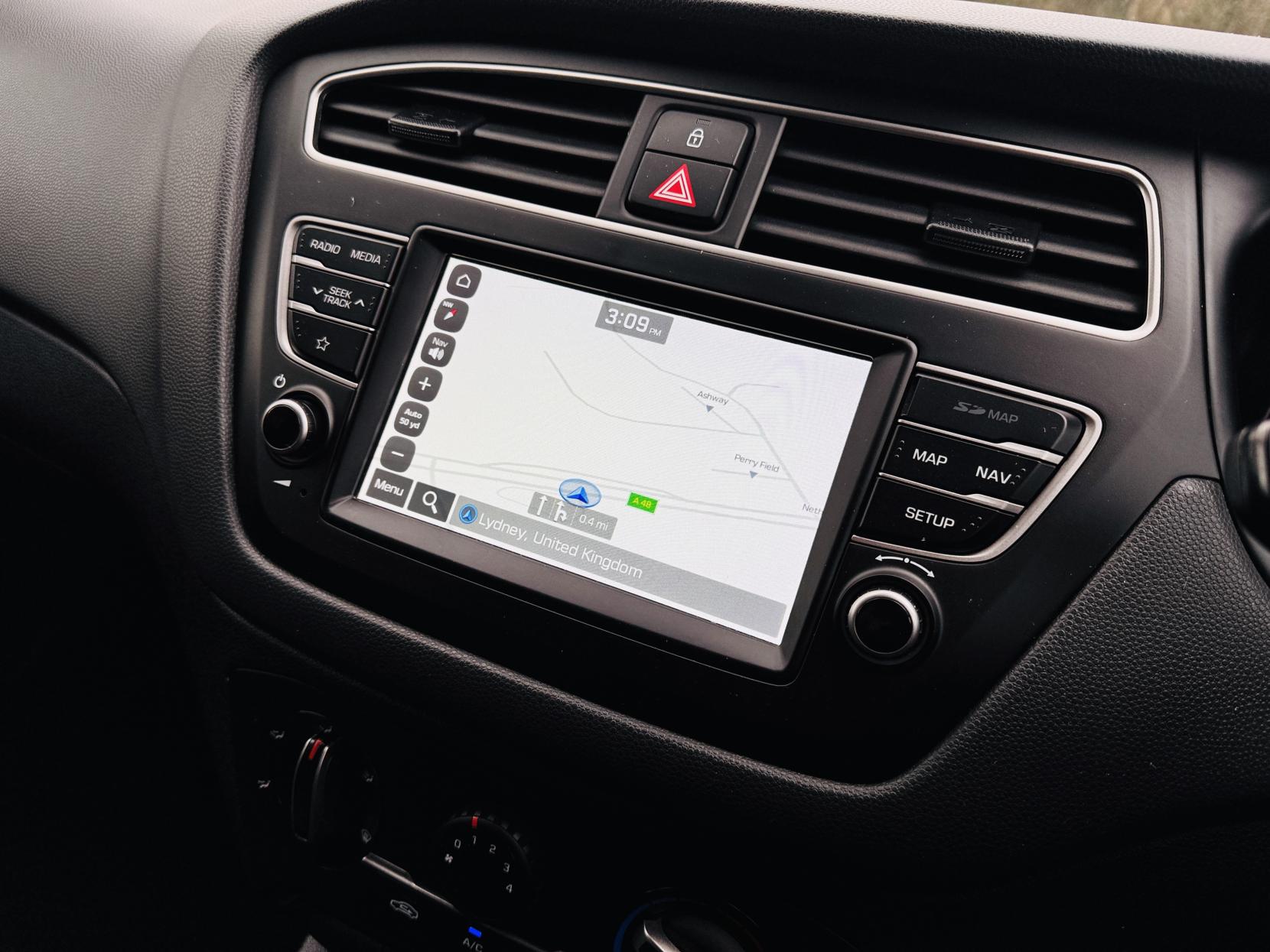 Hyundai i20 1.2 Play Hatchback 5dr Petrol Manual Euro 6 (s/s) (84 ps)