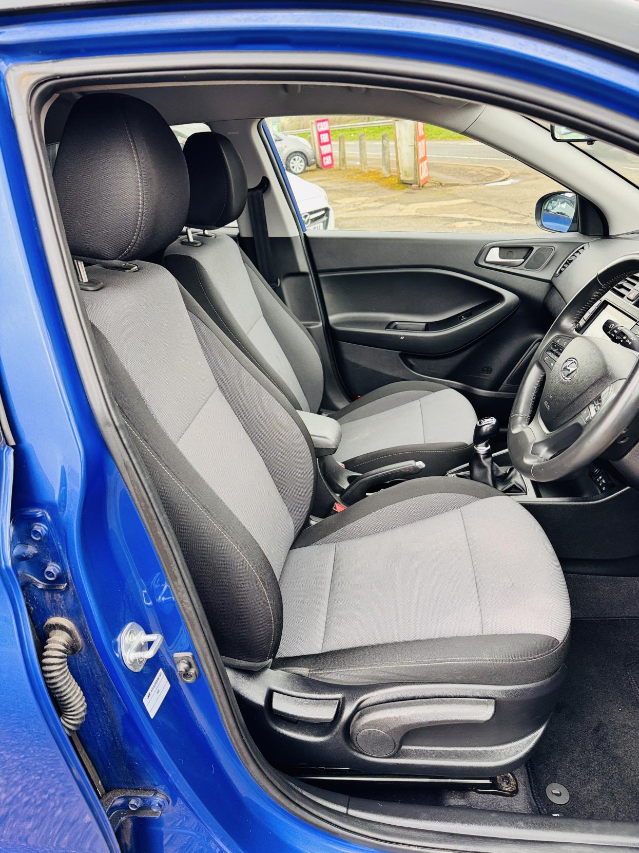 Hyundai i20 1.2 Play Hatchback 5dr Petrol Manual Euro 6 (s/s) (84 ps)