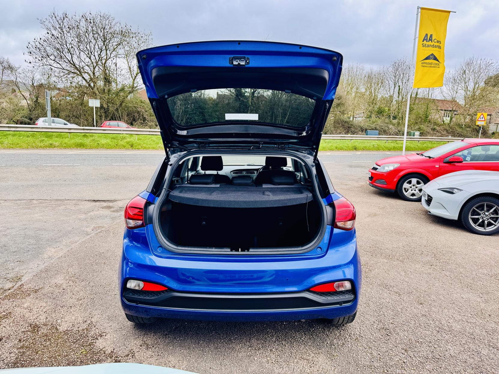 Hyundai i20 1.2 Play Hatchback 5dr Petrol Manual Euro 6 (s/s) (84 ps)