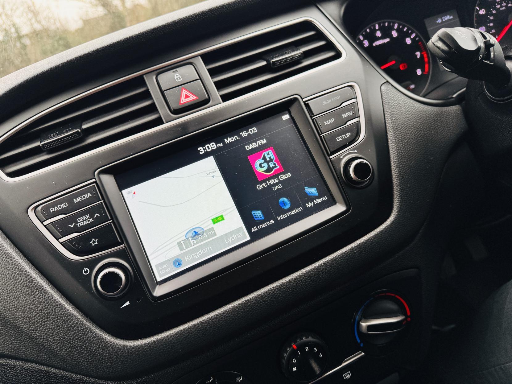 Hyundai i20 1.2 Play Hatchback 5dr Petrol Manual Euro 6 (s/s) (84 ps)