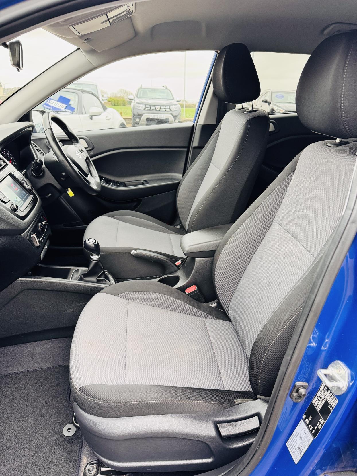 Hyundai i20 1.2 Play Hatchback 5dr Petrol Manual Euro 6 (s/s) (84 ps)