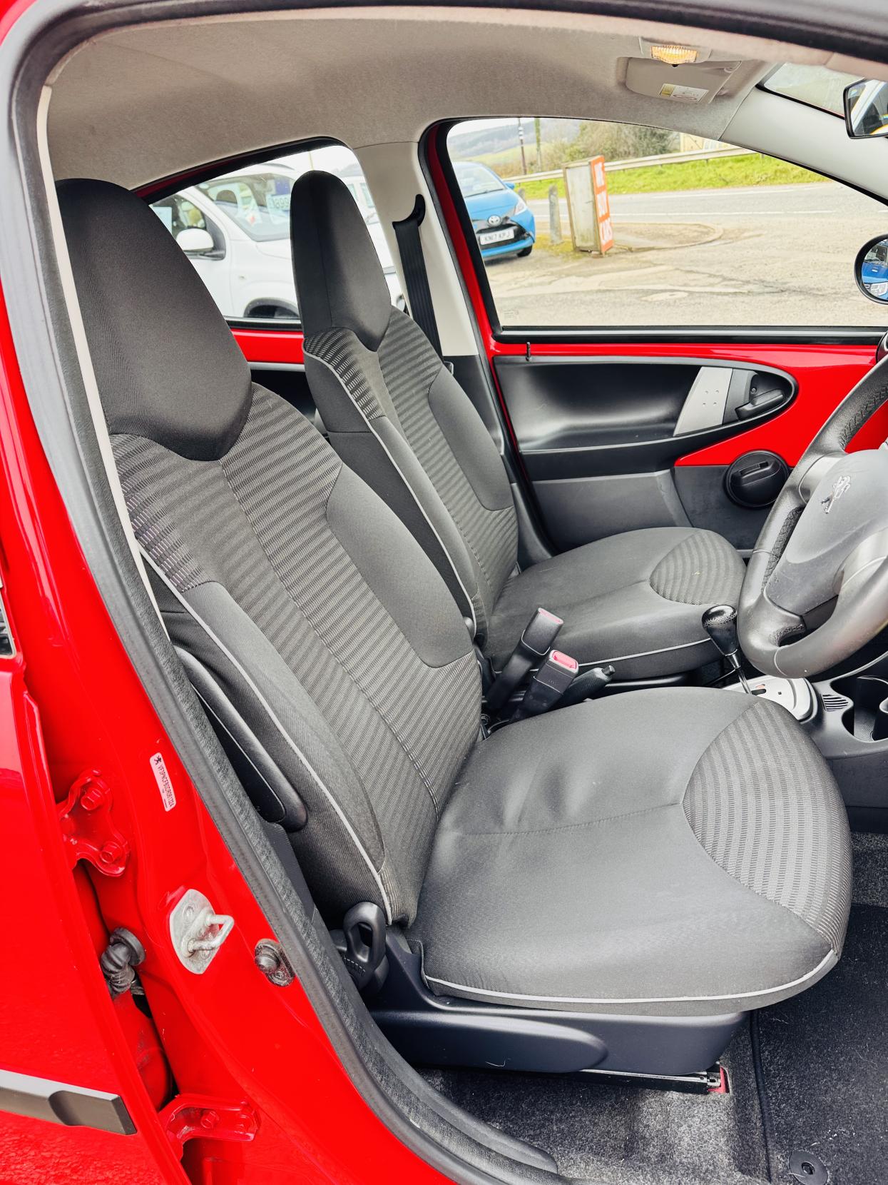 Peugeot 107 1.0 12V Active Hatchback 5dr Petrol 2 Tronic Euro 5 (68 ps)