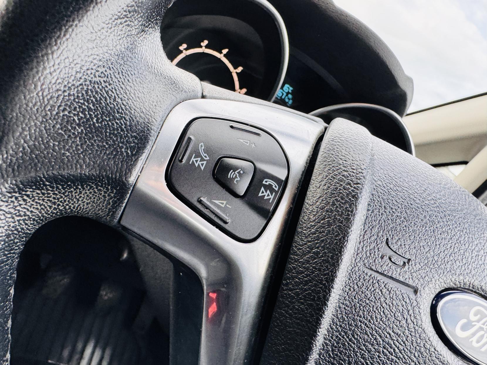 Ford Fiesta 1.0T EcoBoost Zetec Hatchback 5dr Petrol Manual Euro 6 (s/s) (100 ps)