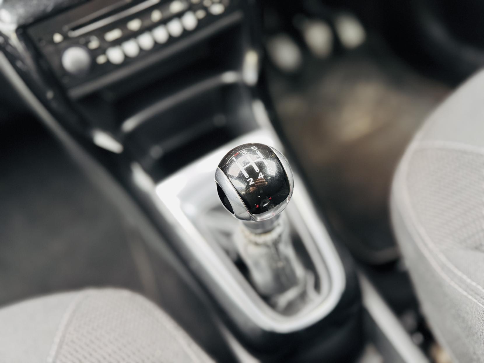 Citroen DS3 Cabrio 1.6 VTi DStyle Plus Convertible 2dr Petrol Manual Euro 5 (120 ps)