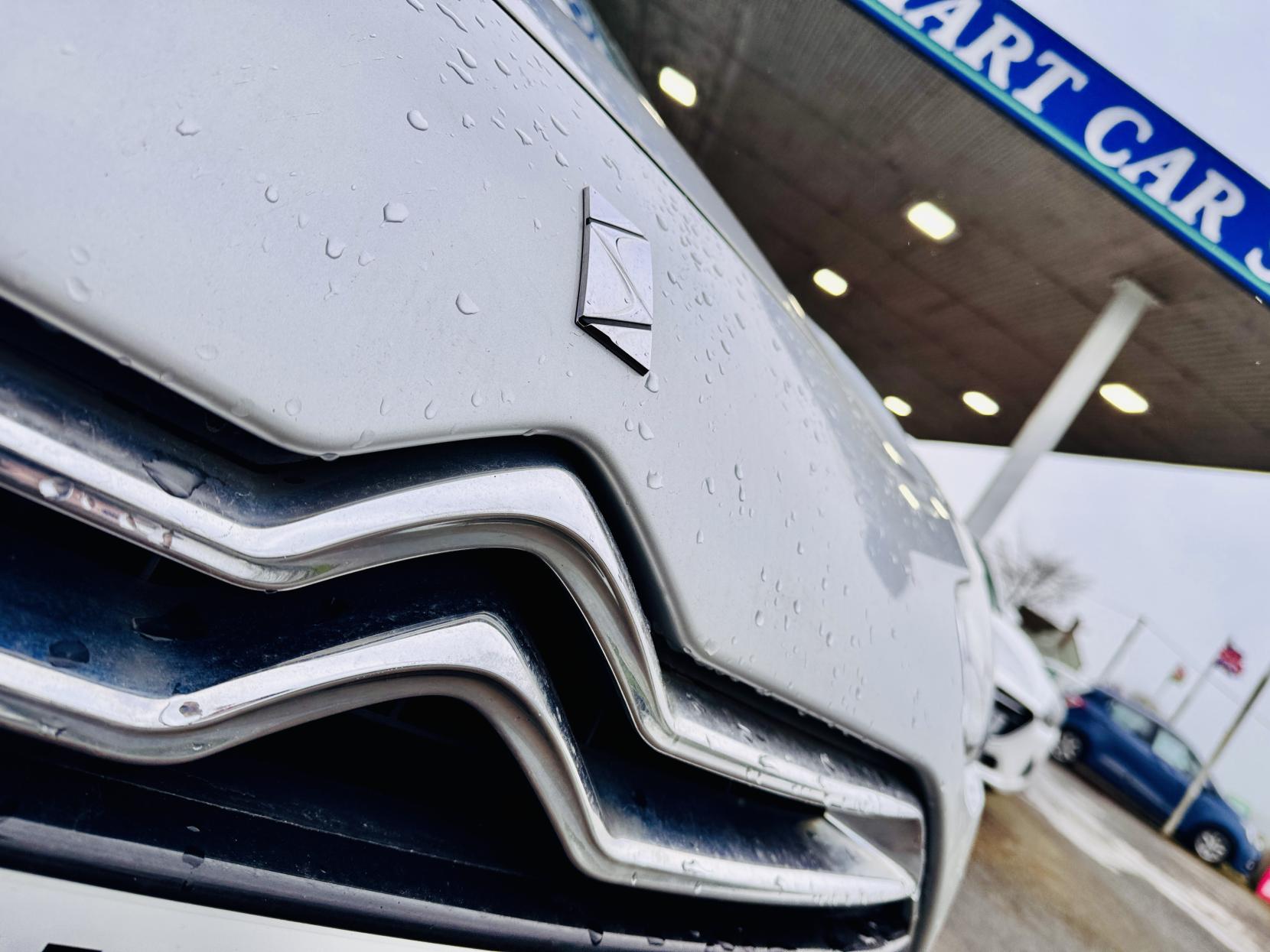 Citroen DS3 Cabrio 1.6 VTi DStyle Plus Convertible 2dr Petrol Manual Euro 5 (120 ps)