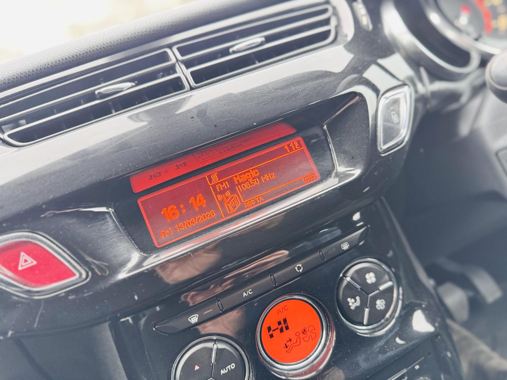 Citroen DS3 Cabrio 1.6 VTi DStyle Plus Convertible 2dr Petrol Manual Euro 5 (120 ps)