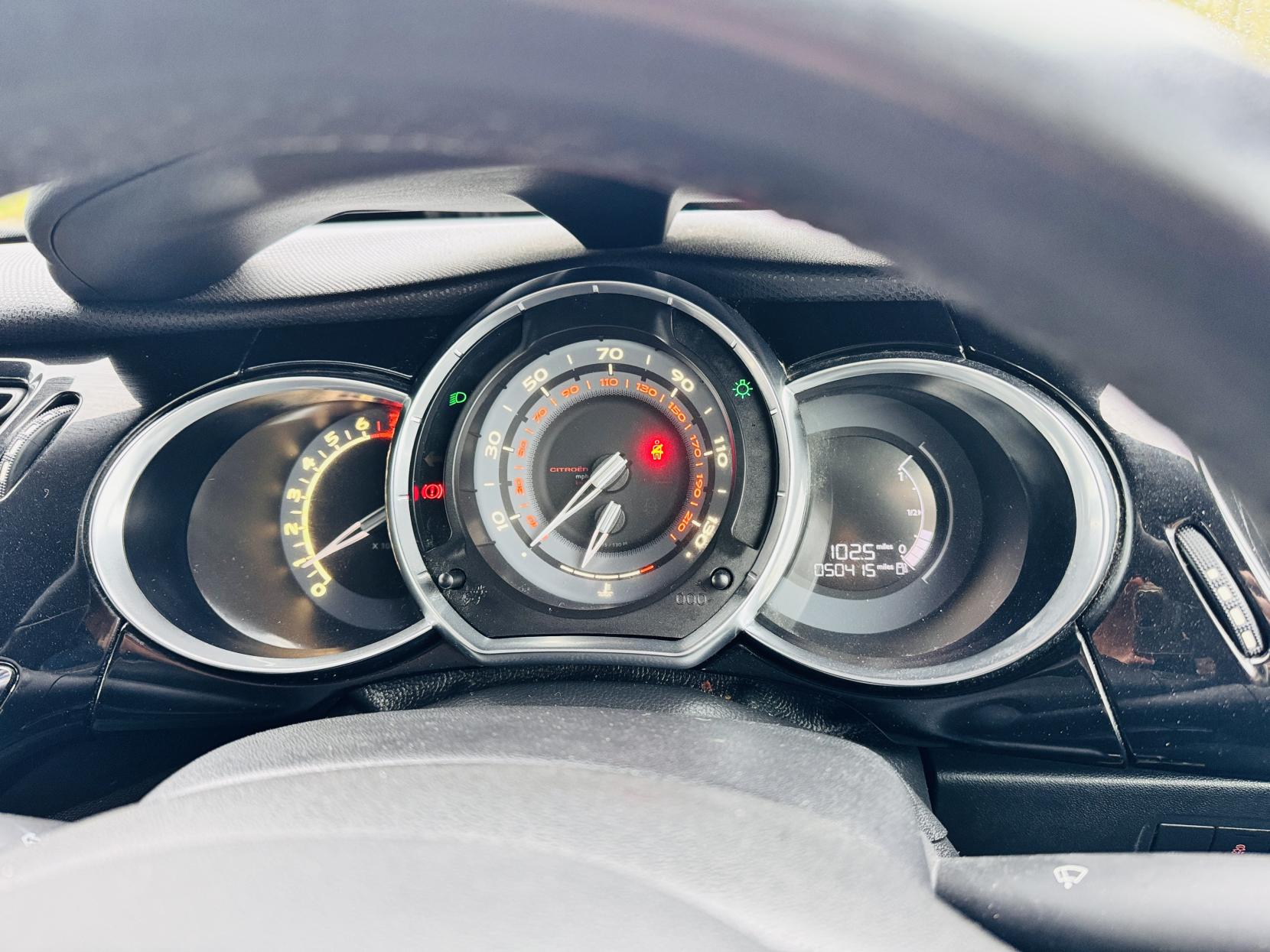 Citroen DS3 Cabrio 1.6 VTi DStyle Plus Convertible 2dr Petrol Manual Euro 5 (120 ps)