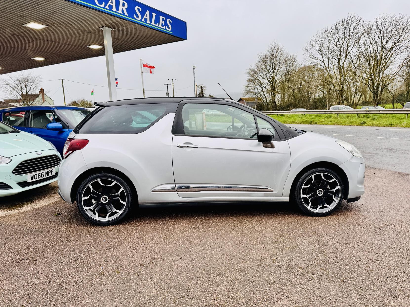 Citroen DS3 Cabrio 1.6 VTi DStyle Plus Convertible 2dr Petrol Manual Euro 5 (120 ps)
