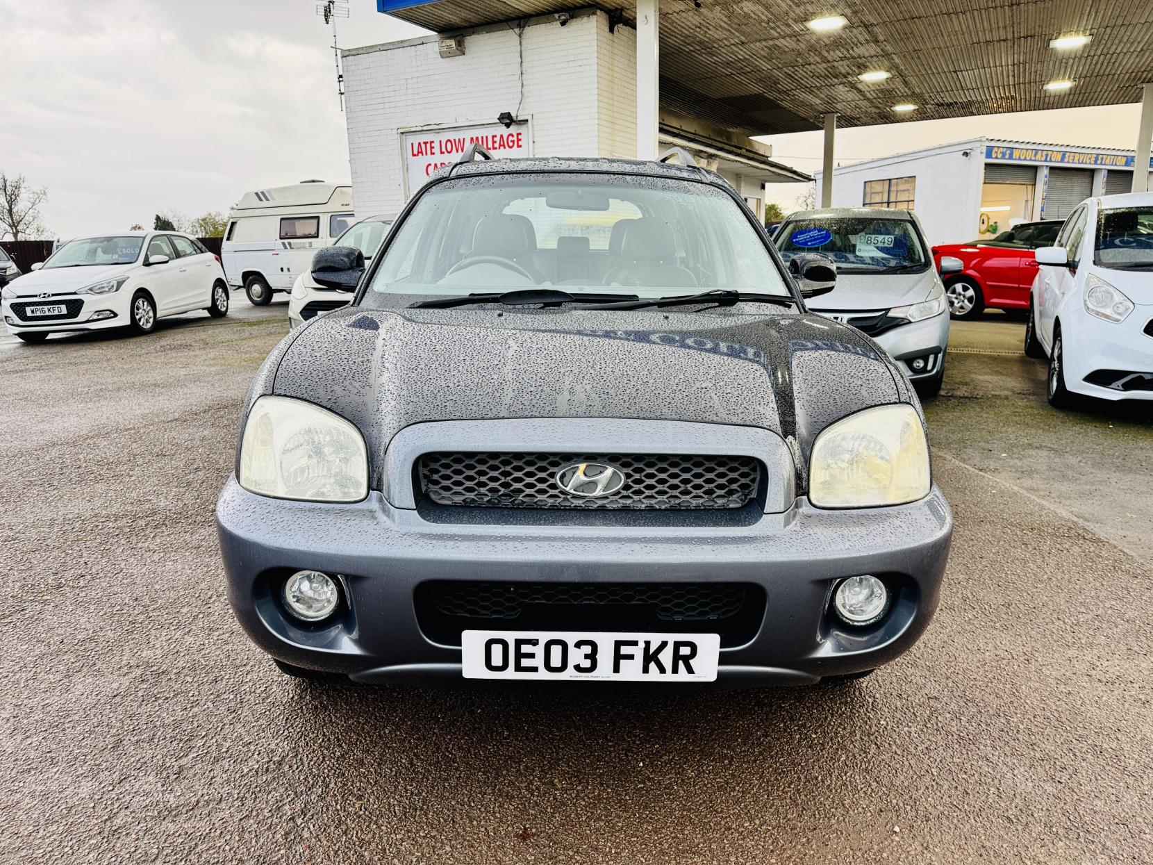 Hyundai Santa Fe 2.7 V6 CDX SUV 5dr Petrol Automatic (274 g/km, 168 bhp)