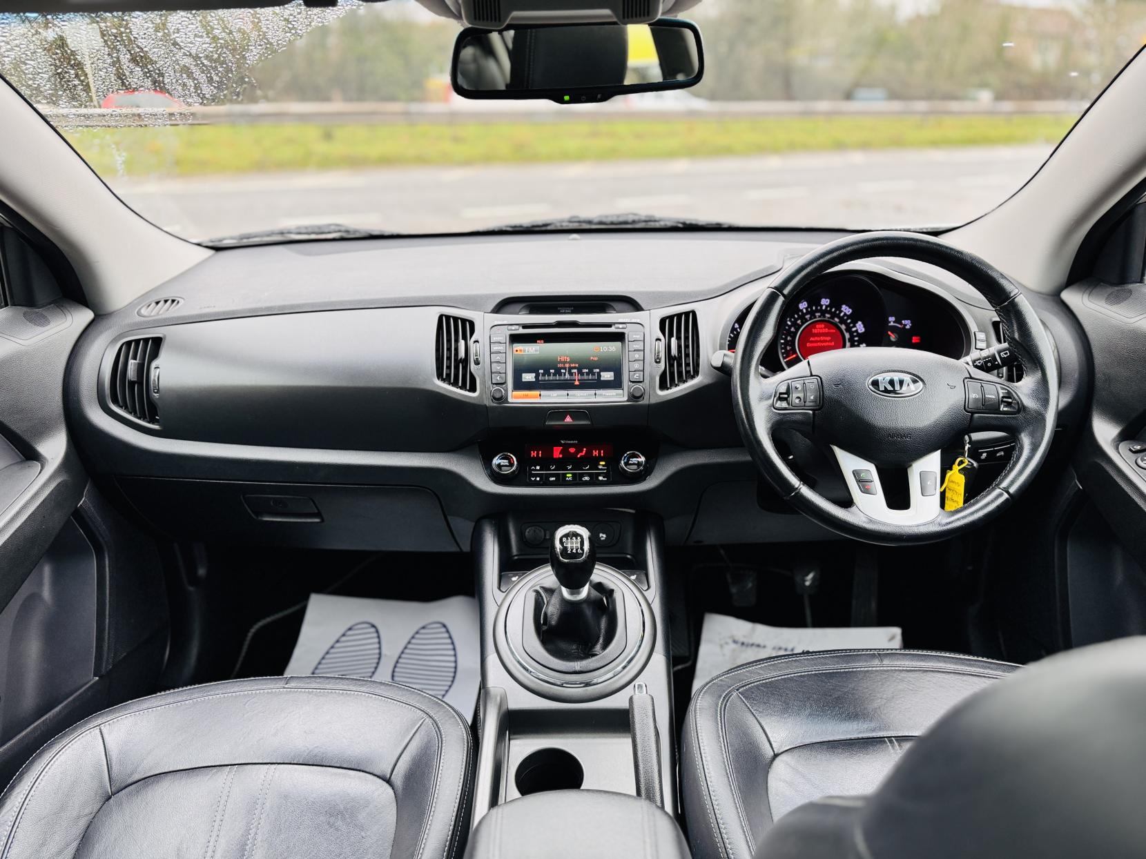 Kia Sportage 1.7 CRDi EcoDynamics 3 SUV 5dr Diesel Manual 2WD Euro 5 (s/s) (114 bhp)