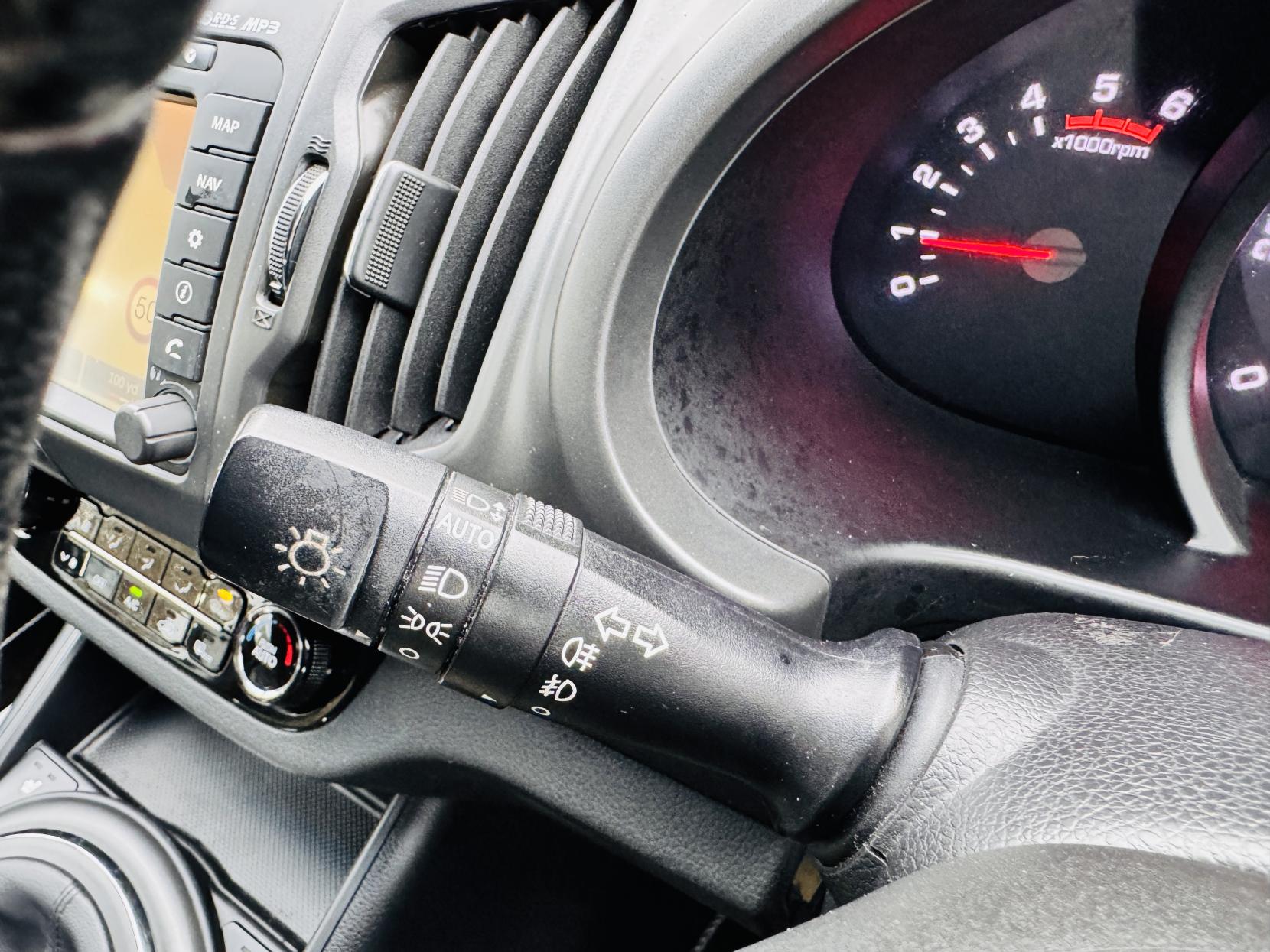 Kia Sportage 1.7 CRDi EcoDynamics 3 SUV 5dr Diesel Manual 2WD Euro 5 (s/s) (114 bhp)