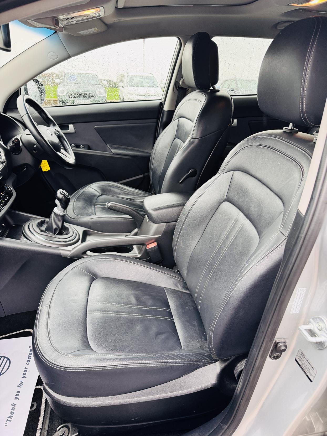 Kia Sportage 1.7 CRDi EcoDynamics 3 SUV 5dr Diesel Manual 2WD Euro 5 (s/s) (114 bhp)